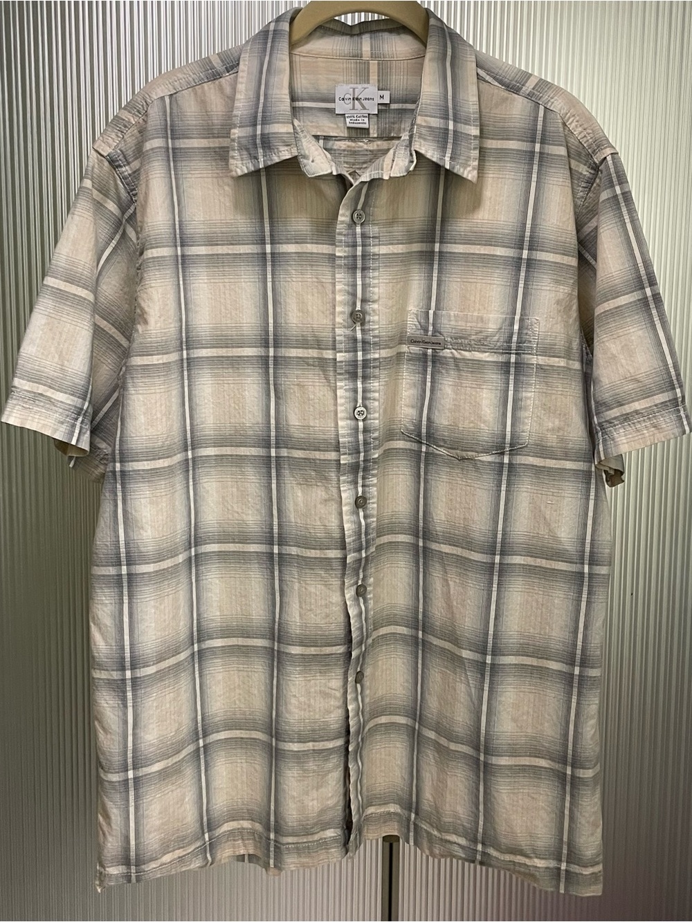 Calvin Klein Jeans men's short-sleeve button-up casual shirt Size M